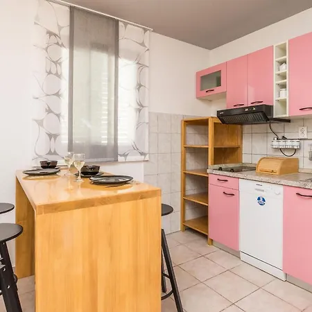 House Hukavec Holiday home